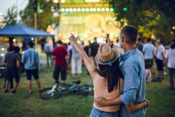 couple at outdoor event